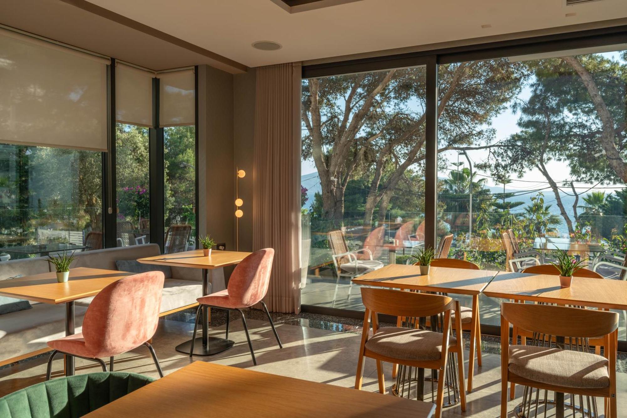 Glow Boutique Hotel & Suites Saranda Dış mekan fotoğraf