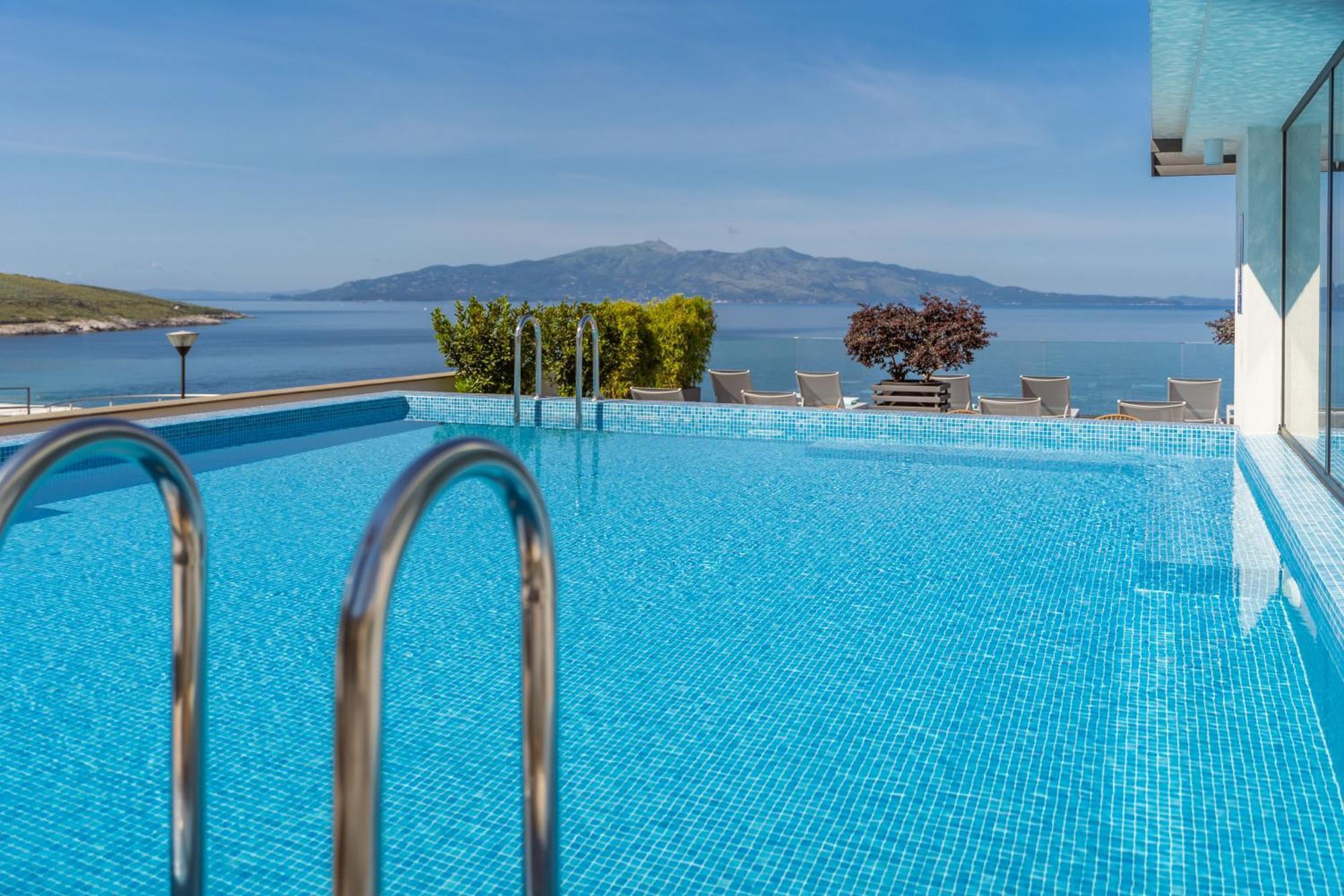 Glow Boutique Hotel & Suites Saranda Dış mekan fotoğraf