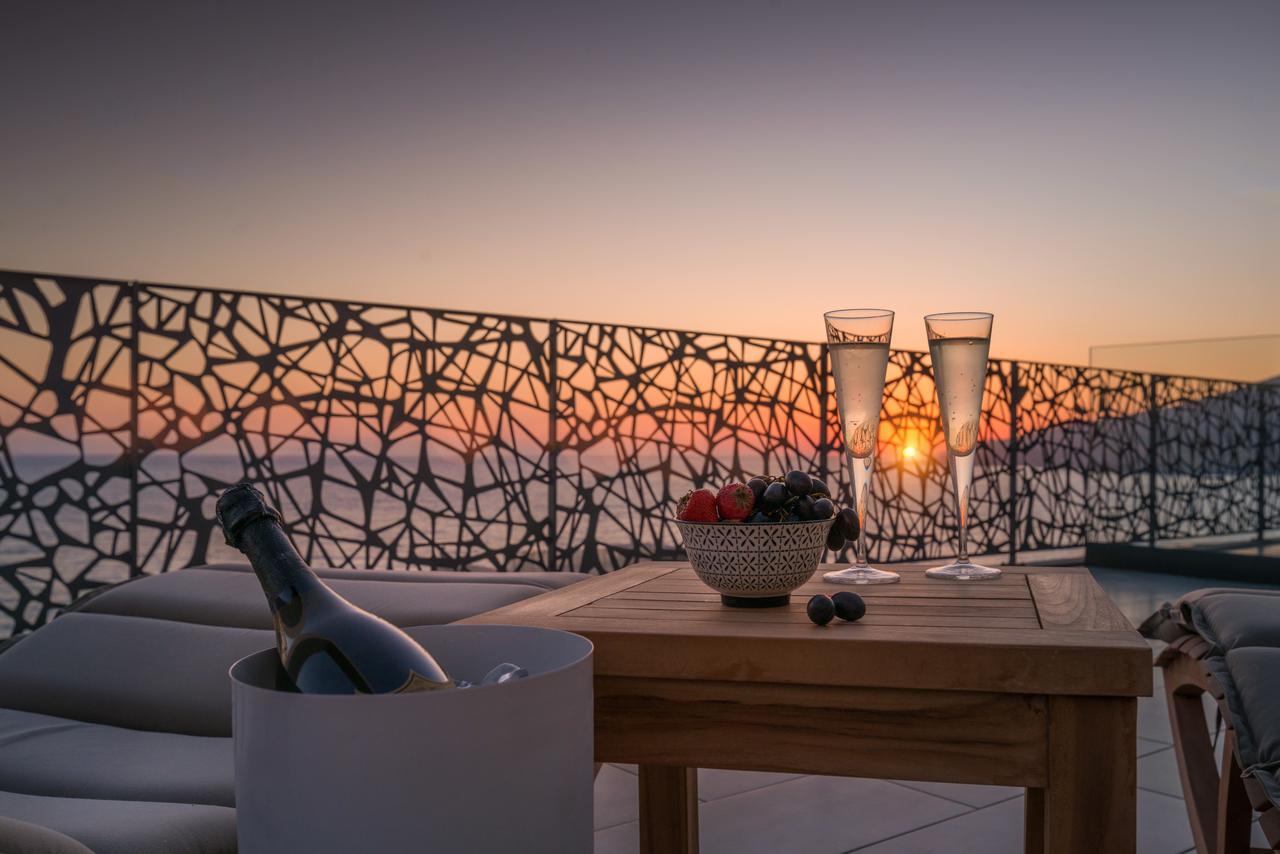 Glow Boutique Hotel & Suites Saranda Dış mekan fotoğraf