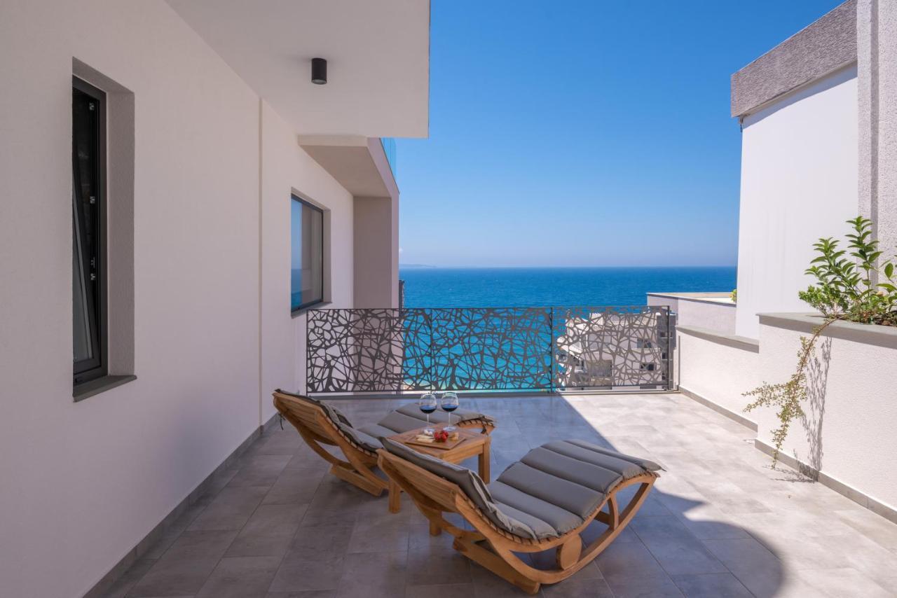 Glow Boutique Hotel & Suites Saranda Oda fotoğraf